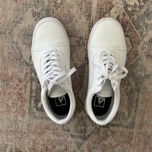 Vans Old Skool Leather Sneaker